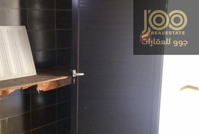 77370850 - Property Image 2