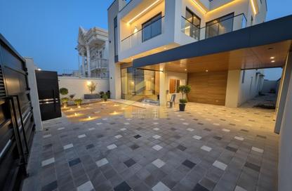 Villa - 5 Bedrooms - 7 Bathrooms for sale in Al Mowaihat 2 - Al Mowaihat - Ajman