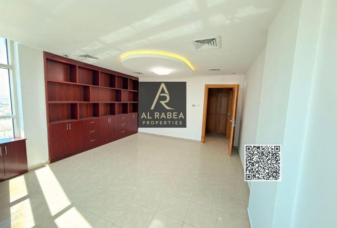 76592847 - Property Image 3