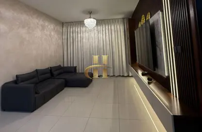 Apartment - 1 Bedroom - 2 Bathrooms for rent in Roxana Residence C - Roxana Residences - District 12 - Jumeirah Village Circle - Dubai