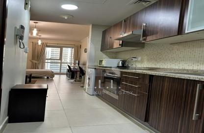 Apartment - Studio - 1 for rent in Goldcrest Executive - JLT Cluster C - Jumeirah Lake Towers - Dubai