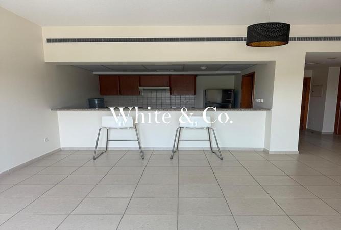 56127649 - Property Image 3