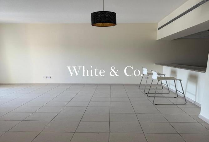 56127649 - Property Image 2