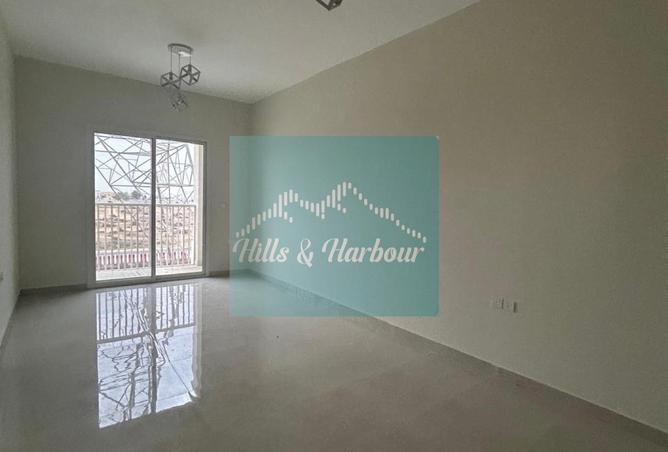 73862955 - Property Image 2