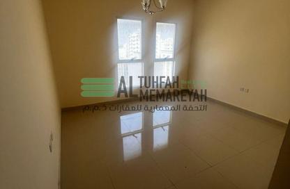 Apartment - 1 Bedroom - 2 Bathrooms for rent in Sohool Building - Al Butina - Sharjah