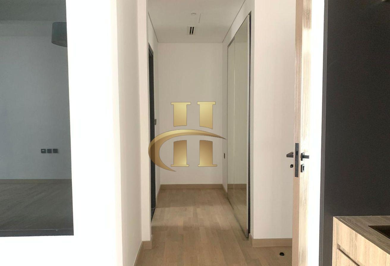 4BHK+Maid | Spacious | With All Amenities photo 7