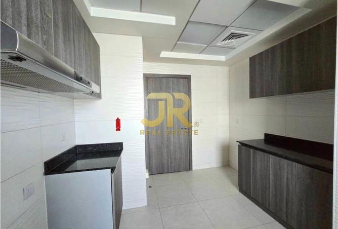 76170570 - Property Image 3