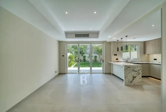 156017291 - Property Image 3