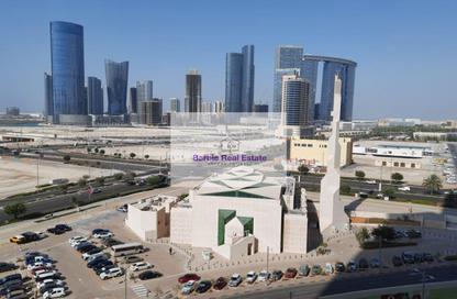Apartment - 2 Bedrooms - 3 Bathrooms for rent in Marina Square - Al Reem Island - Abu Dhabi