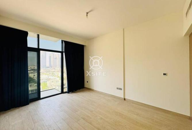 Well-Lit | Cozy Living | Lagoon View photo 2