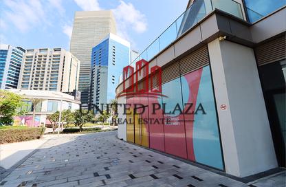 Retail - Studio for rent in Al Bateen - Abu Dhabi