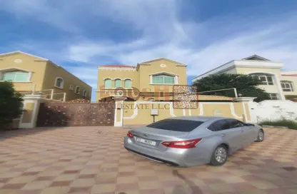 فيلا - 5 غرف نوم - 6 حمامات للايجار في 3 المويهات - المويهات - عجمان