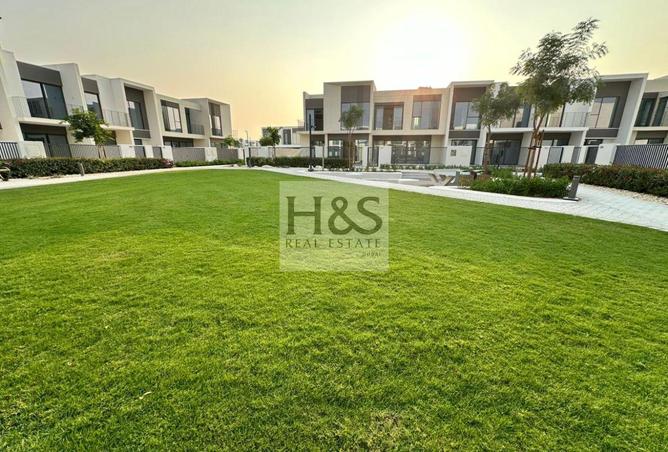 141923930 - Property Image 2
