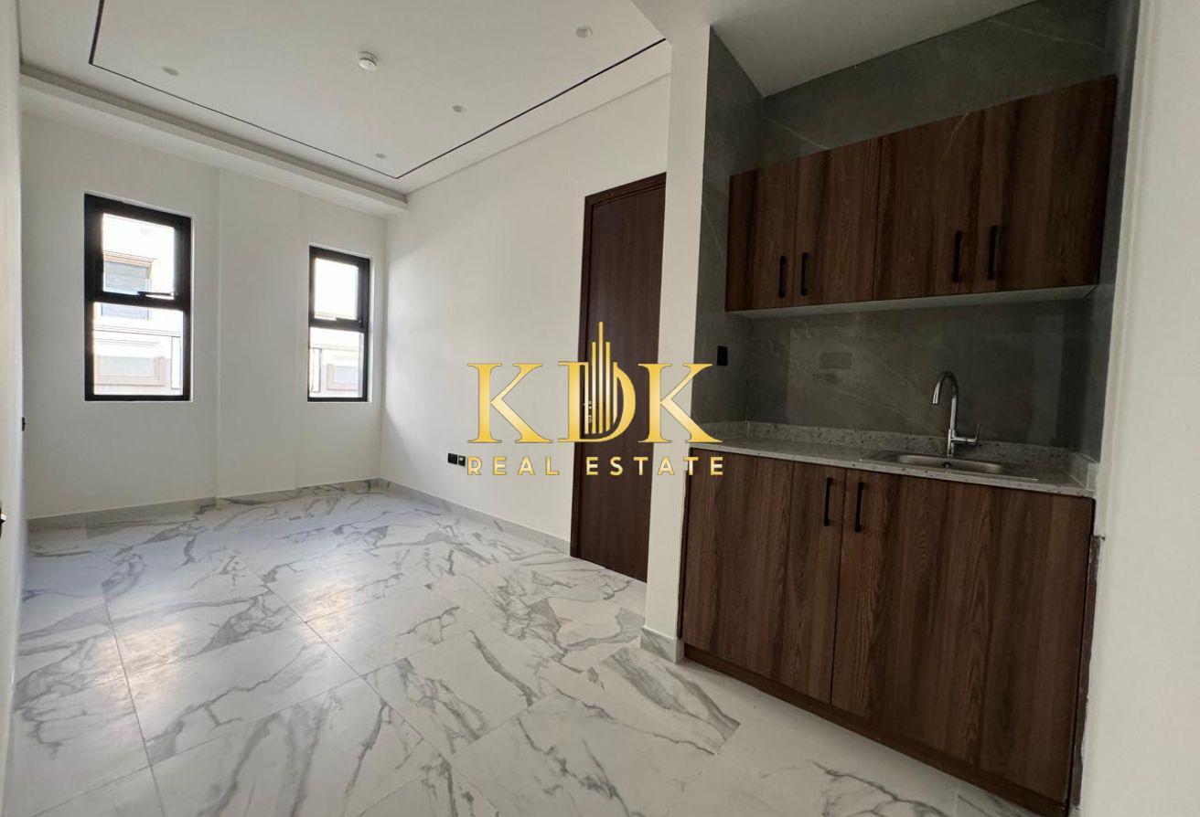Spacious 4Br+Maid | Park View | Ready To Move photo 6