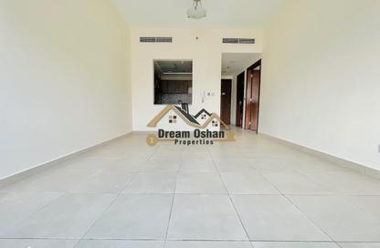 Apartment - 1 - 2 for rent in Benaa G10 - International City Phase 2 - Al Warsan 4 - Al Warsan - Dubai