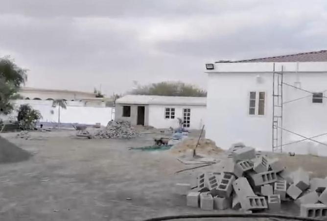 73882484 - Property Image 2