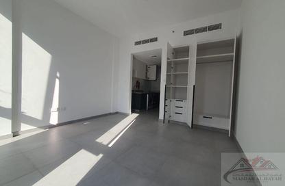 Apartment - Studio - 1 Bathroom for rent in The Link - East Village - Aljada - Sharjah