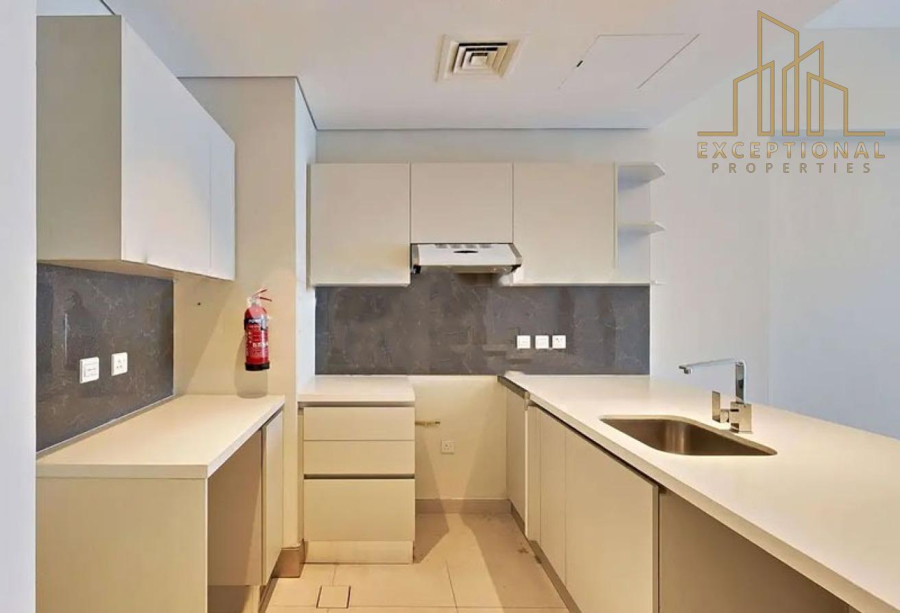 Modern Layout || Unfurnished || Prime Location photo 6