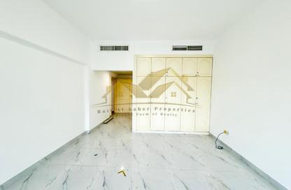 Apartment - 3 Bedrooms - 3 Bathrooms for rent in Mankhool Road - Bur Dubai - Dubai