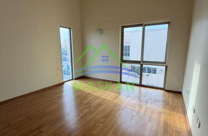 Villa - 4 Bedrooms - 5 Bathrooms for rent in Qattouf Community - Al Raha Gardens - Abu Dhabi