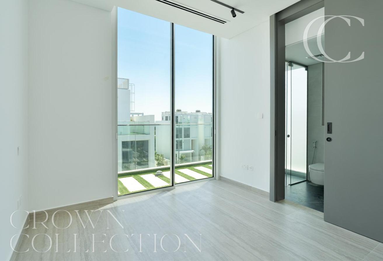 Brand New | Vacant | Mutiple Options photo 10