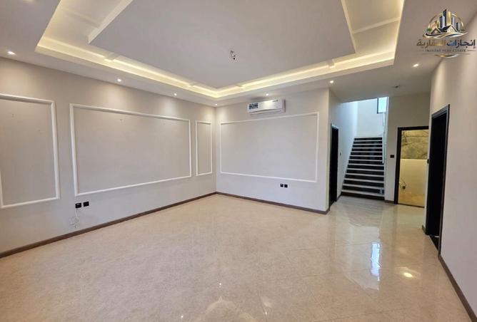 75405968 - Property Image 2