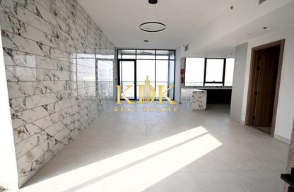 Penthouse - 2 - 3 for rent in Amal Tower - Dubai Sports City - Dubai