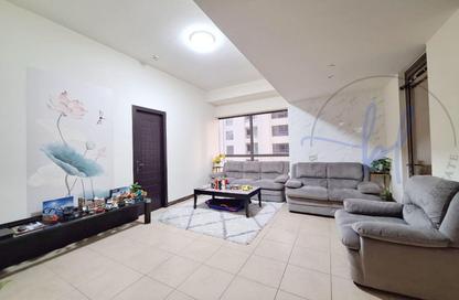 Apartment - 2 Bedrooms - 2 Bathrooms for sale in Bahar 1 - Bahar - Jumeirah Beach Residence - Dubai