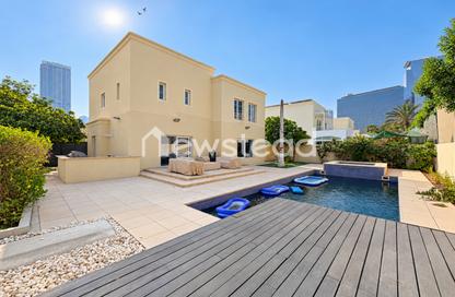 Villa - 4 - 4 for rent in Meadows 1 - Meadows - Dubai Villa - 4 - 4 for rent in Meadows 1 - Meadows - Dubai