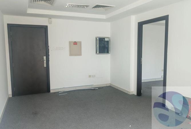 2OiZ8i3cctM - صورة العقار 3