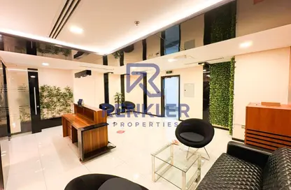 Office Space - Studio - 1 Bathroom for rent in Clover Bay Tower - Business Bay - Dubai