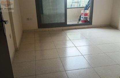 Apartment - 2 - 2 for rent in Paradise Lakes Tower B5 - Paradise Lakes Towers - Emirates City - Ajman
