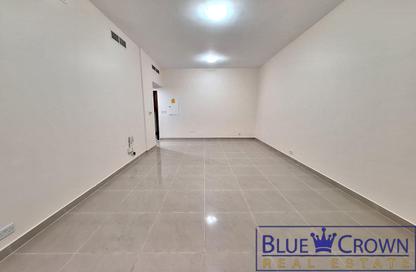 Apartment - 1 Bedroom - 1 Bathroom for rent in Golden Sands 9 - Al Mankhool - Bur Dubai - Dubai