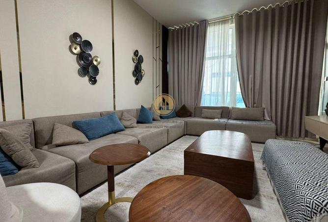 78200002 - Property Image 3