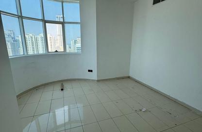 Apartment - 1 Bedroom - 2 Bathrooms for rent in Queen Tower - Al Qasba - Sharjah