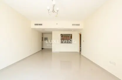 Apartment - 1 Bedroom - 2 Bathrooms for rent in May Residence 2 - May Residence - District 10 - Jumeirah Village Circle - Dubai
