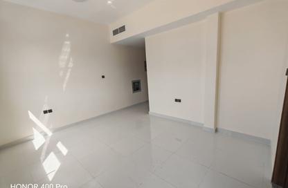 Apartment - Studio - 1 for rent in Al Jurf 3 - Al Jurf - Ajman Apartment - Studio - 1 for rent in Al Jurf 3 - Al Jurf - Ajman