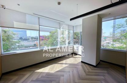 Office Space - Studio - 1 Bathroom for rent in Emaar Business Park Building 4 - Emaar Business Park - Sheikh Zayed Road - Dubai