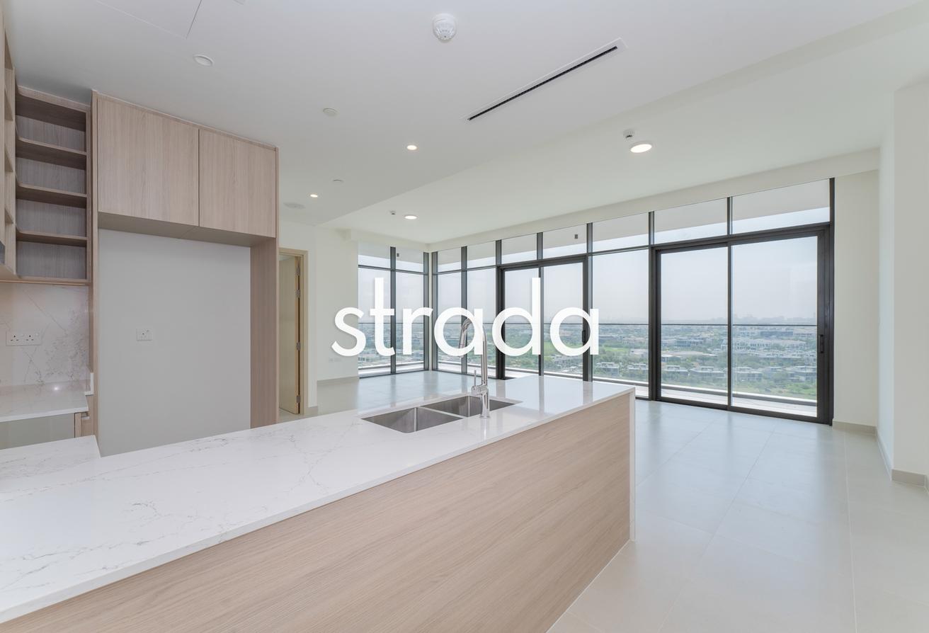 Full Golf Course View| Large Unit | Premium Living photo 3