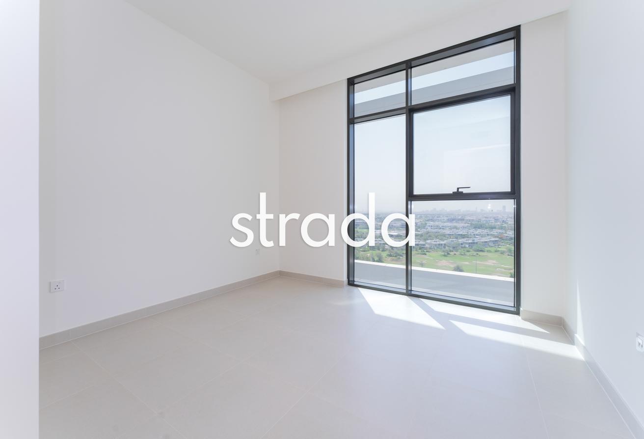 Full Golf Course View| Large Unit | Premium Living photo 15