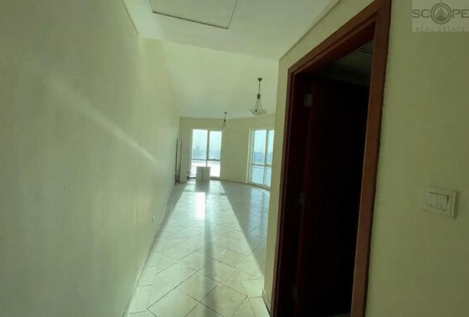 83244827 - Property Image 2