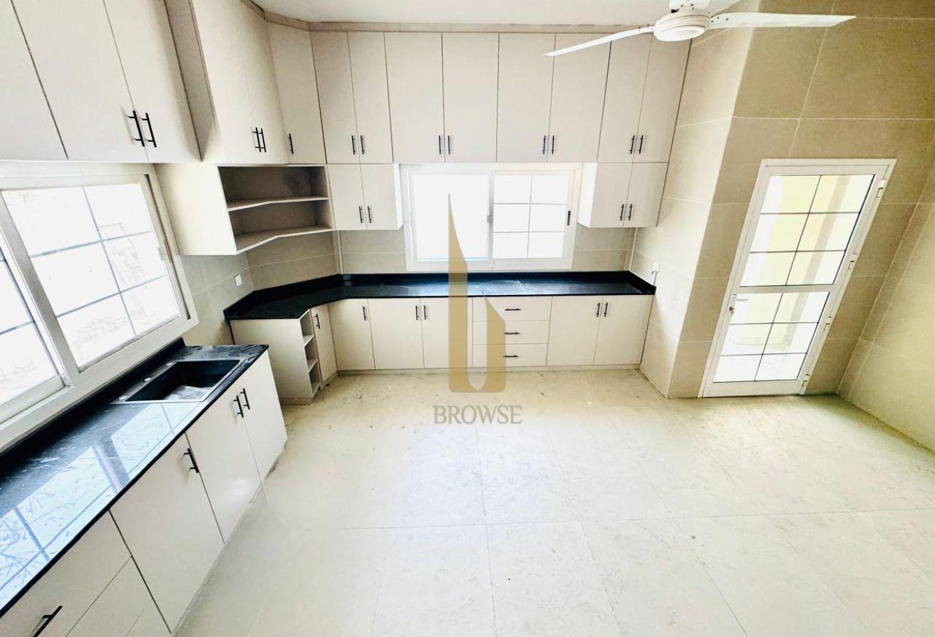 RENOVATED KITCHEN CABINETS l NEW WC l Private Pool photo 8