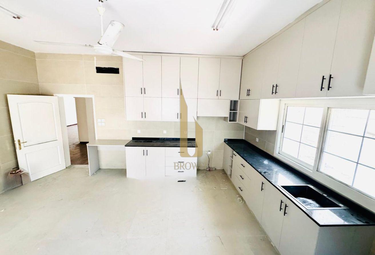 RENOVATED KITCHEN CABINETS l NEW WC l Private Pool photo 9