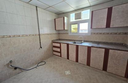 Apartment - 1 - 1 for rent in Fire Station Road - Muwaileh - Sharjah