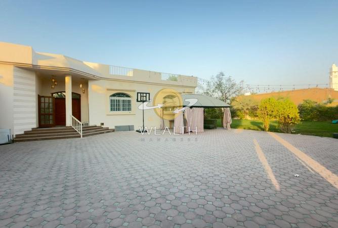 Ready to Move In | 20,000 Sq. Ft. Plot | AED 2.75M