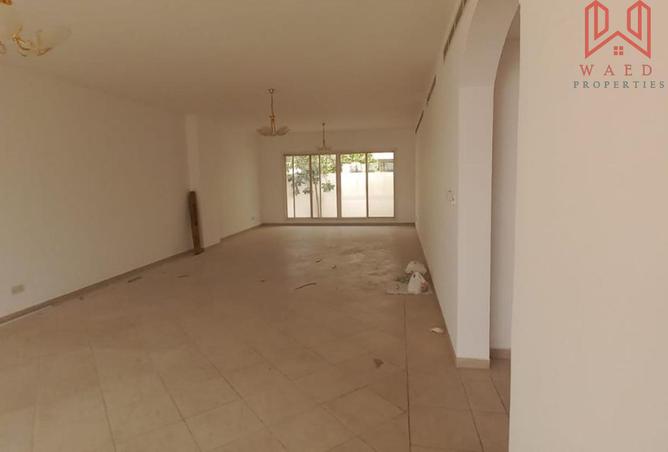 63256412 - Property Image 2