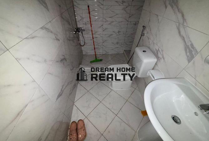 69892382 - Property Image 2