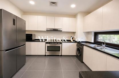 Townhouse - 3 Bedrooms - 4 Bathrooms for rent in Richmond - Damac Hills - Dubai Townhouse - 3 Bedrooms - 4 Bathrooms for rent in Richmond - Damac Hills - Dubai