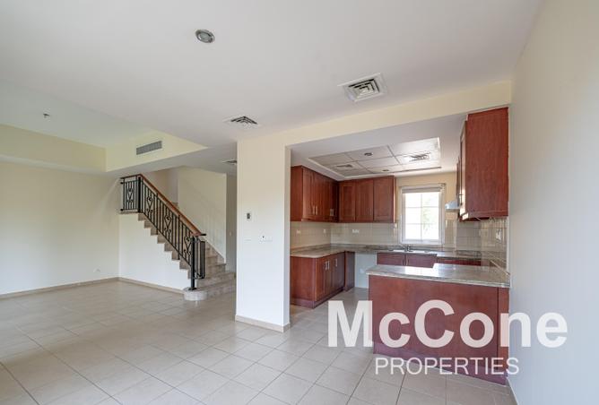 57765593 - Property Image 3