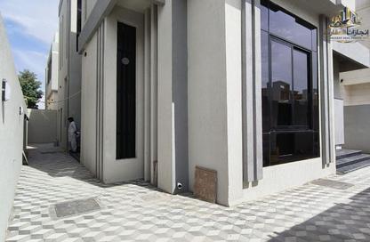 Villa - 6 Bedrooms - 7+ Bathrooms for sale in Al Yasmeen 1 - Al Yasmeen - Ajman